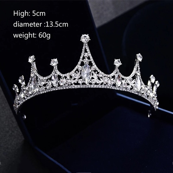 A crown fit for a Queen!! - Picture 2 of 2